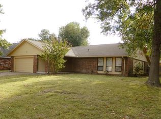 2621 W Fort Worth Pl, Broken Arrow, OK 74012