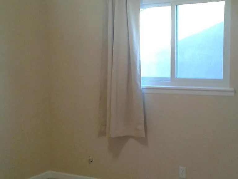 11724 Marquette Ave NE — Photo 29