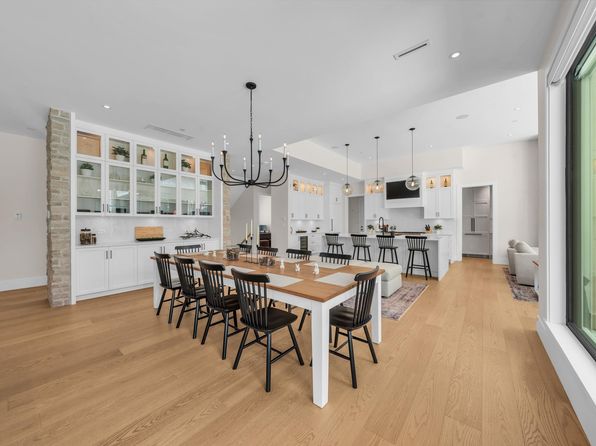 6 bedroom rental in West Vancouver — photo 13