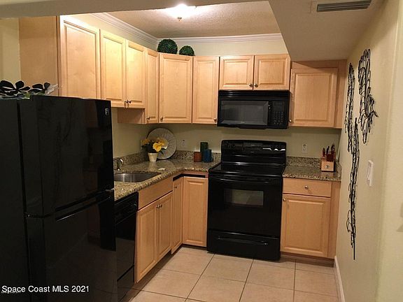 2nd image of 204 Adams Ave APT 3