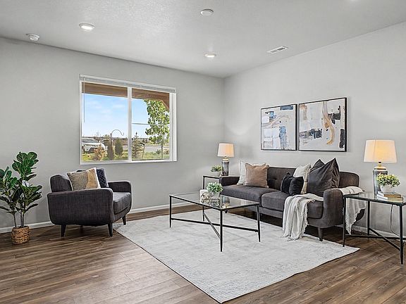 5th image of 13799 Vispo Way