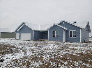 708 Winter Ct, Carey, OH 43316