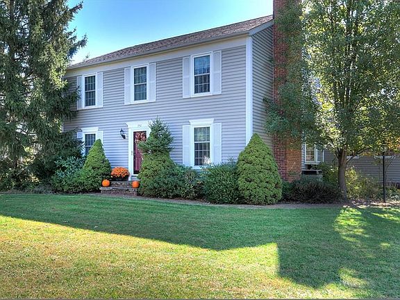 2nd image of 950 Brookpoint Dr