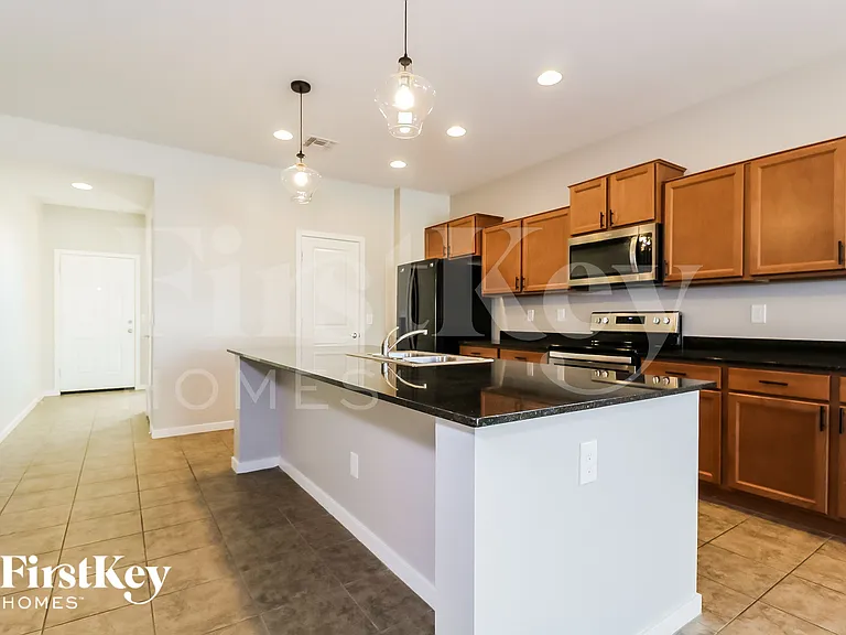 23654 W Whyman Ave — Photo 8