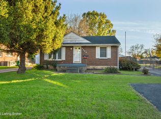 1724 Marlow Rd, Shively, KY 40216