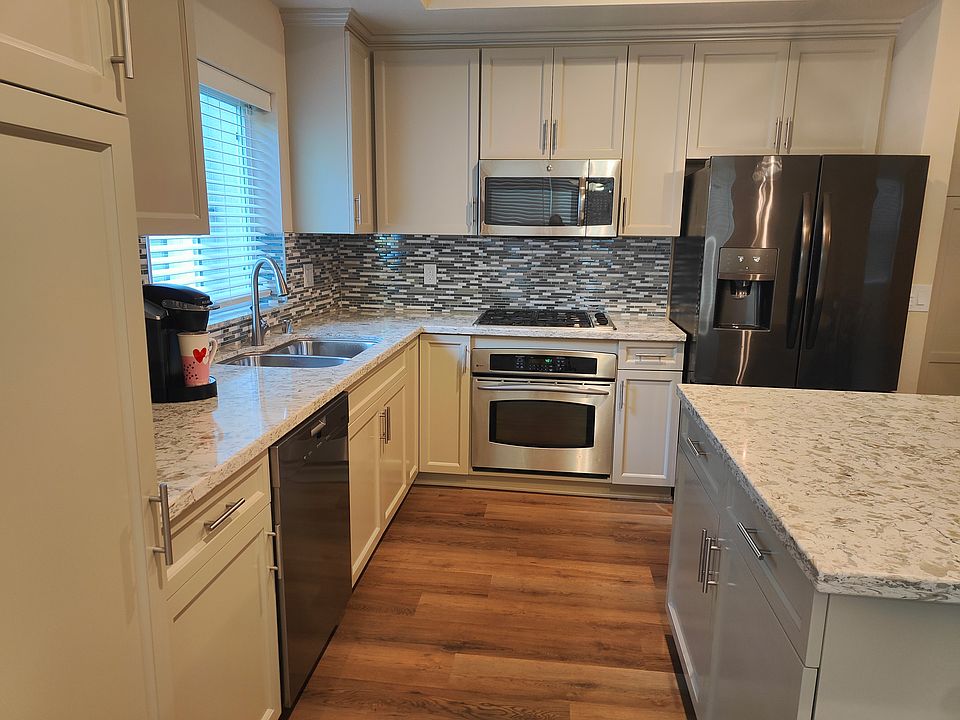 Kitchen with numerous Custom Cabinets