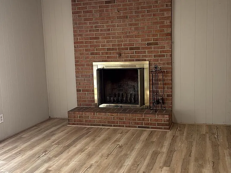 521 Laurel Ave — Photo 16