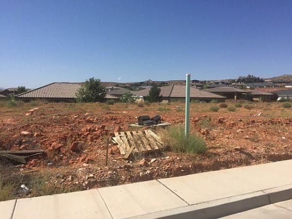 2nd image of 1189 W Gecko Dr