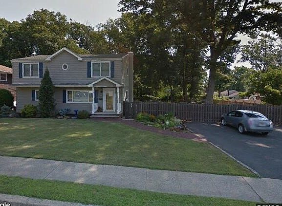 2nd image of 180 Cleveland Ave
