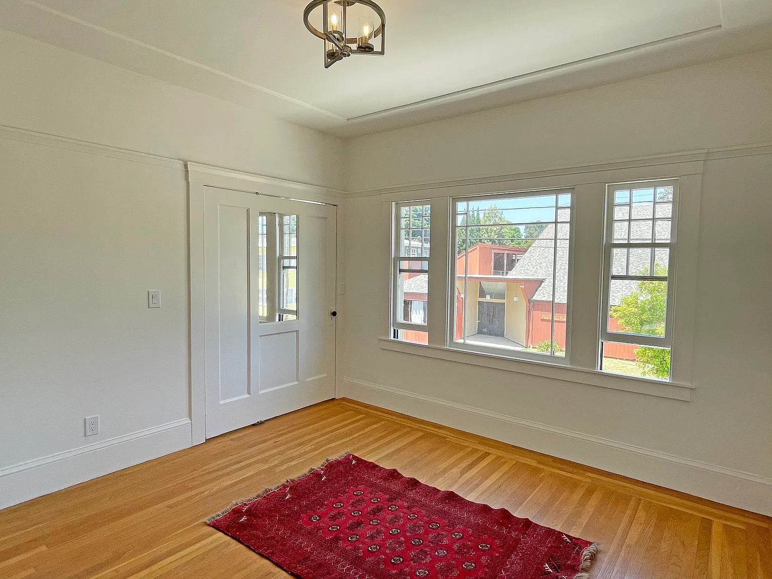 1 bed, 635 sqft, $3,000 — Photo 2