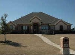 221 Arbor Ln, Haslet, TX 76052