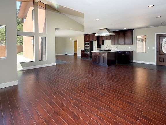 5th image of 4339 Briggs Ave