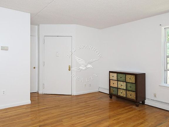 4th image of 119 W 117th St APT 2