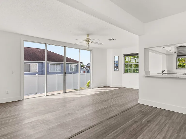 403 Orchid Dr — Photo 13
