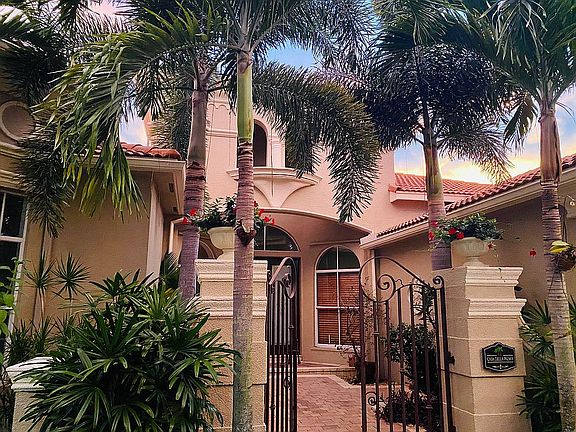 3rd image of 2303 Stotesbury Way