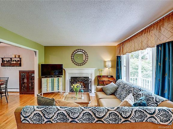 3rd image of 57 Mallard Dr