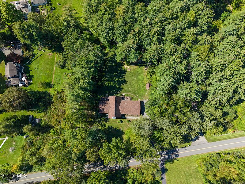 3rd image of 63 Upper Font Grove Road