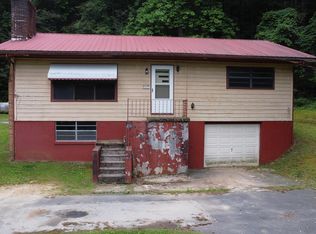 1317 Price Rd, Newport, TN 37821