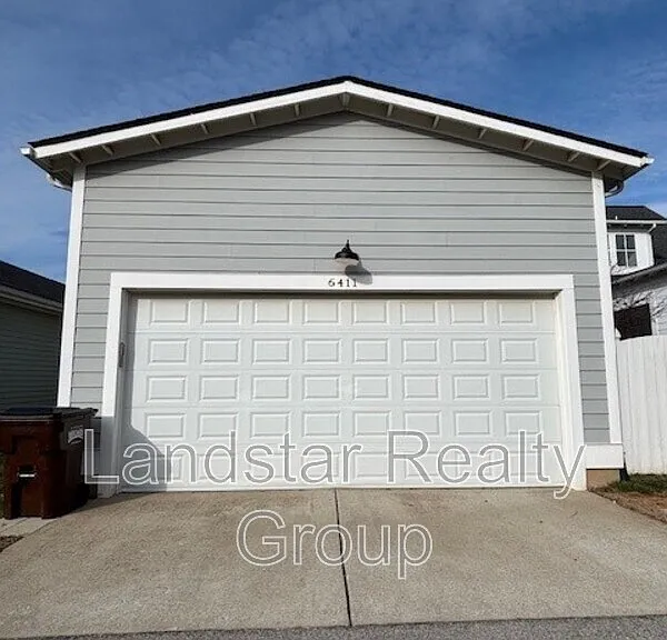 6411 Moonseed St — Photo 43