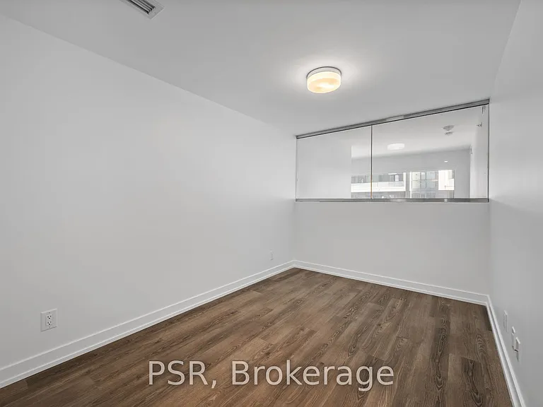 11 Ordnance St #309 — Photo 16
