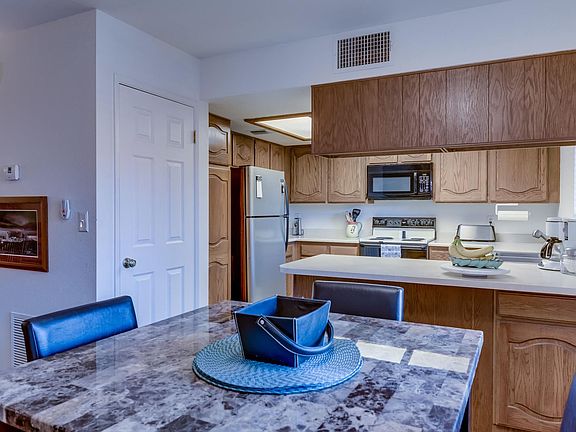 5th image of 12222 N Paradise Village Pkwy E #326