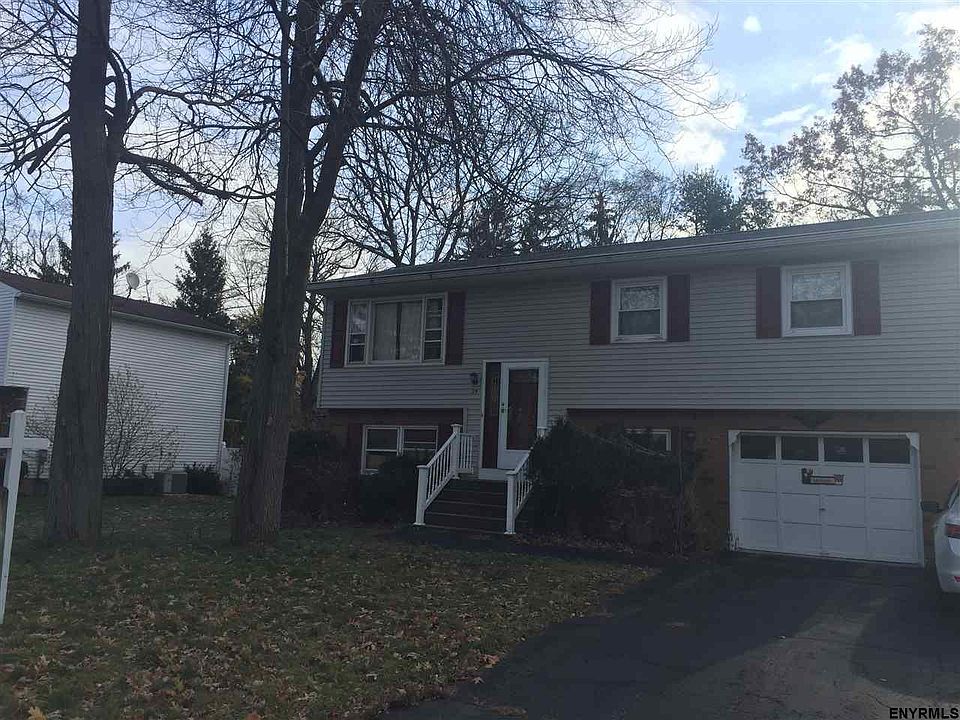 1st image of 24 Holland Ave