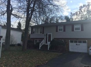 24 Holland Ave, Colonie, NY 12205