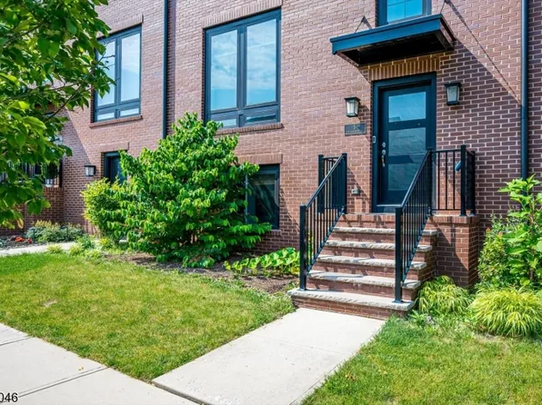 5 E Hartwick Dr, Montgomery Twp., NJ 08558