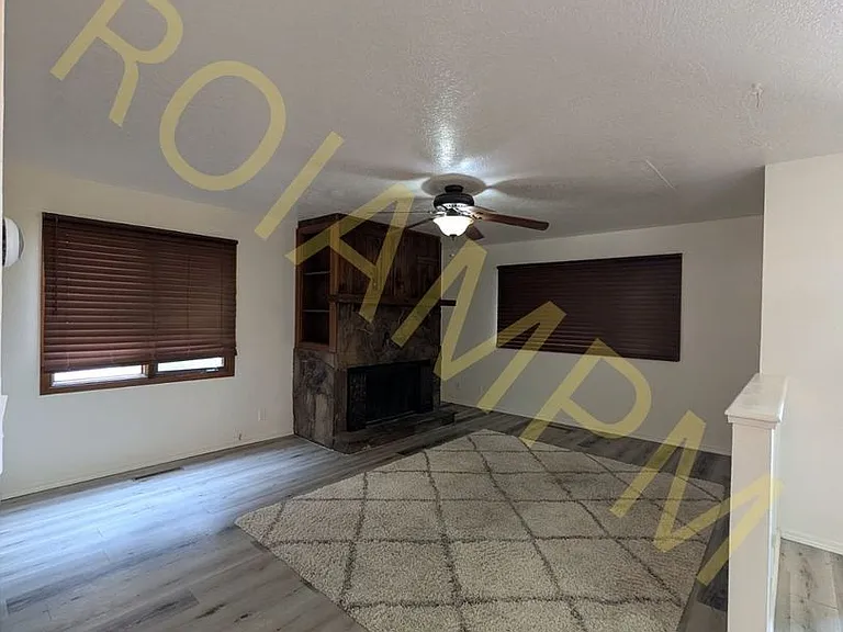 143 Robbins Ave — Photo 5