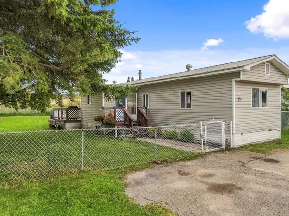 156 River Valley Est, Whitecourt, AB T7S 1K2