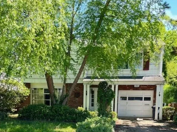156 Cedar Ave, Hackensack, NJ 07601