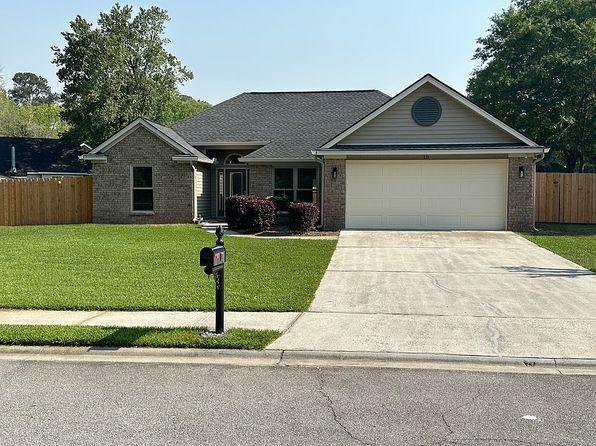 10 Cypress Ct