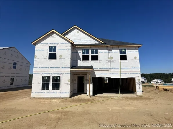 393 Dartmoor Ln, Raeford, NC 28376