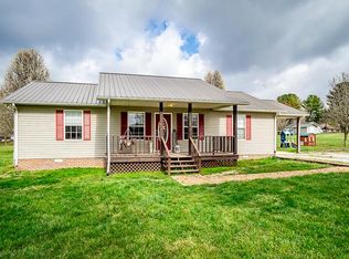 142 Difficult Ln, Livingston, TN 38570