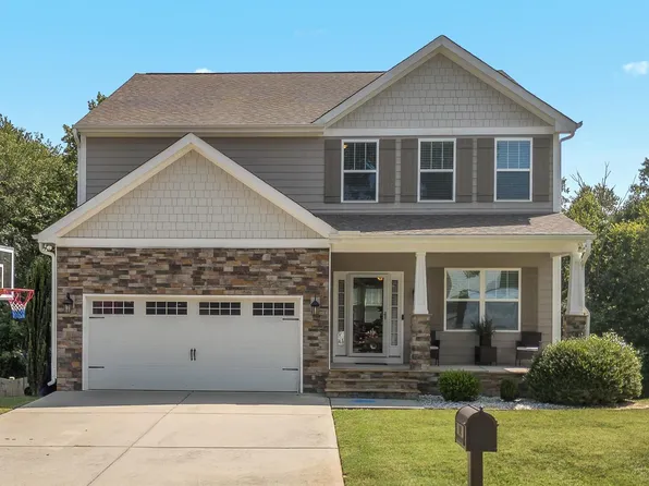 402 Blue Lake Dr, Mebane, NC 27302