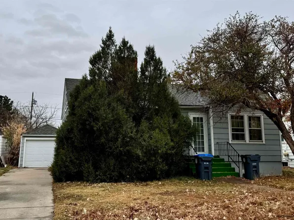 3812 Reed Ave, Cheyenne, WY 82001