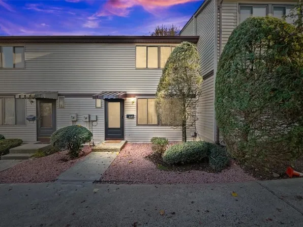 445 Country Club Lane, Pomona, NY 10970