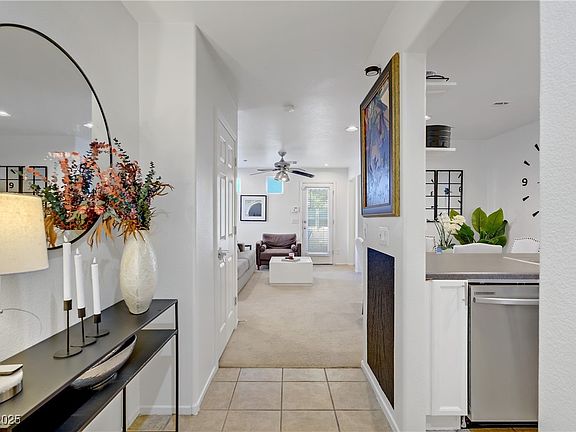 4th image of 9157 Acclamation Ct