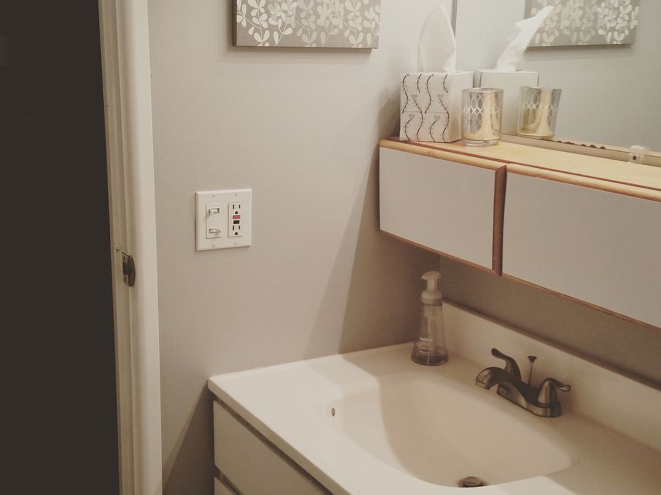 2nd image of 333 8th St SE APT 111