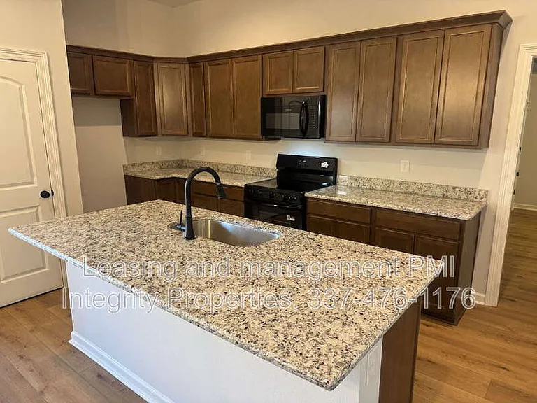 114 Betrillo Ct — Photo 12