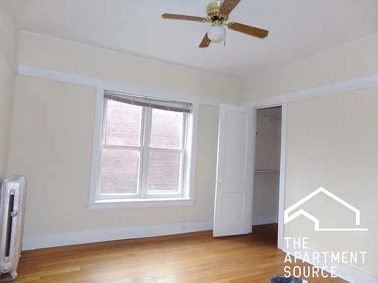 6568 N Lakewood Ave #1 — Photo 4