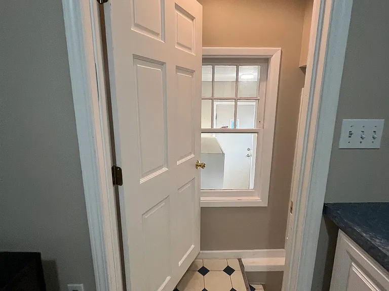 272 Norwalk Ave — Photo 22