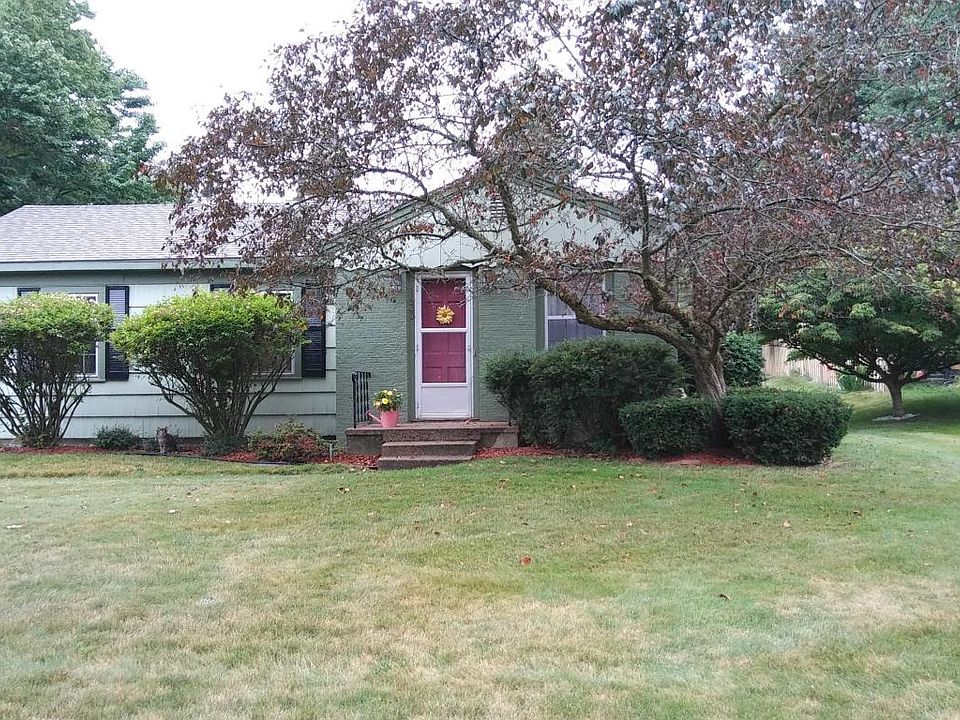 1st image of 1430 Van Auken St SE