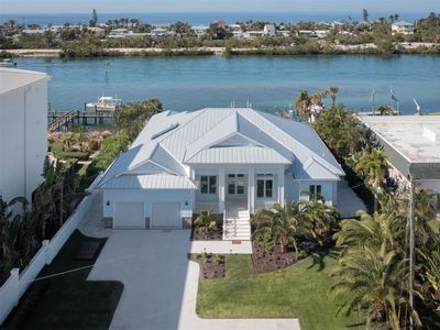 303 Bayshore Rd, Nokomis, FL, 34275