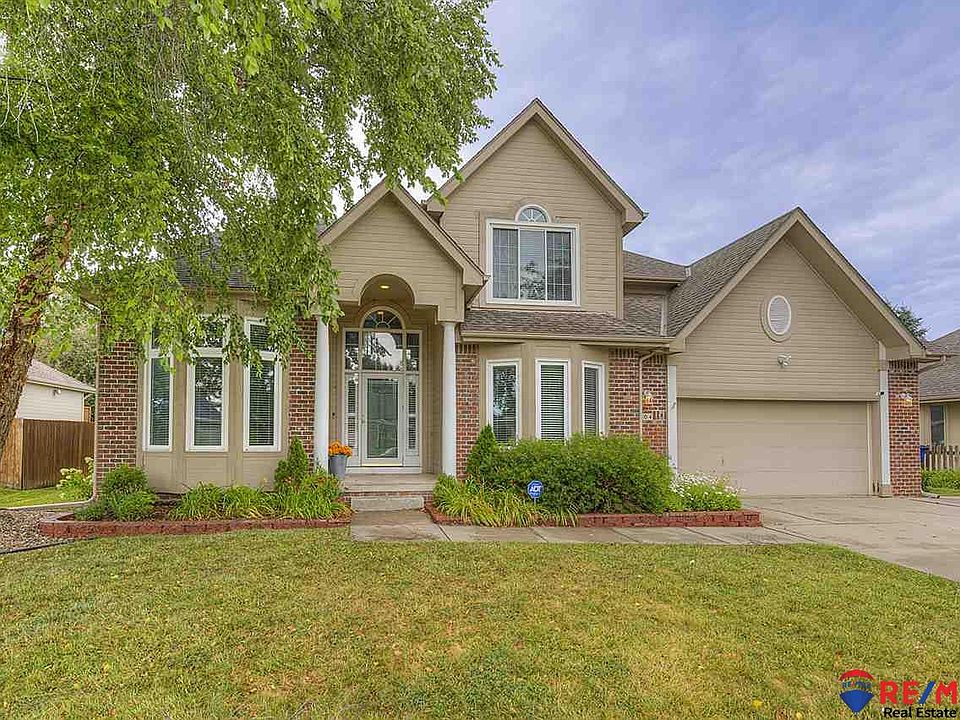 1st image of 904 Deer Run Ln