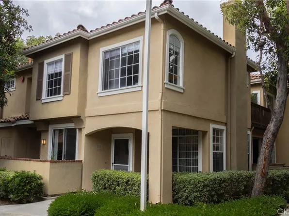 251 Gallery Way, Tustin, CA 92782