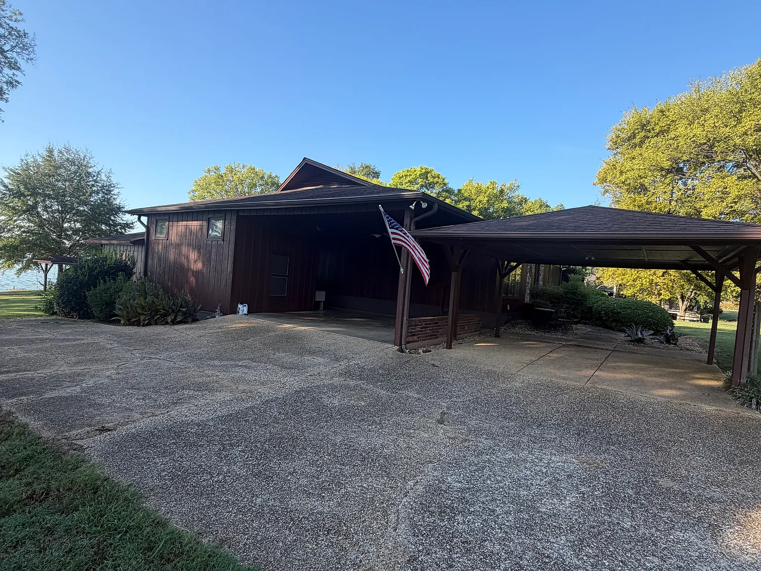 3 bed, 1.5 bath, 1334 sqft, $2,500 — Photo 4