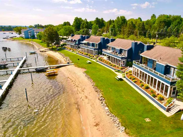 506 N Lake St APT A, East Jordan, MI 49727