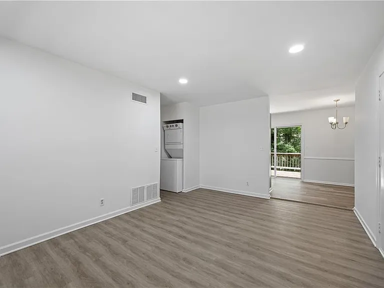 2382 Peachwood Cir NE #82A — Photo 6