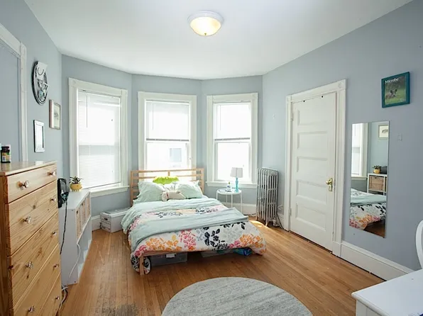 3 Kinnaird St, Cambridge, MA